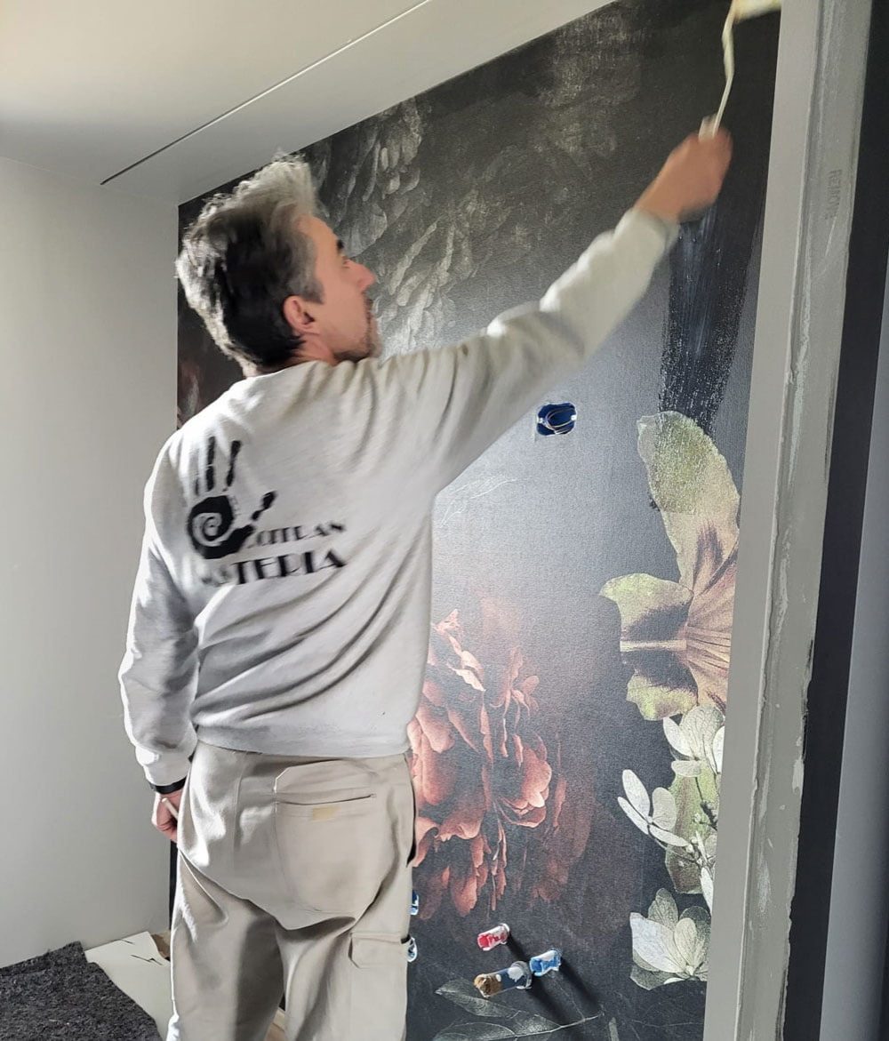 Architetti, interior designer e professionisti elettricisti e impiantisti al lavoro per il vostro progetto