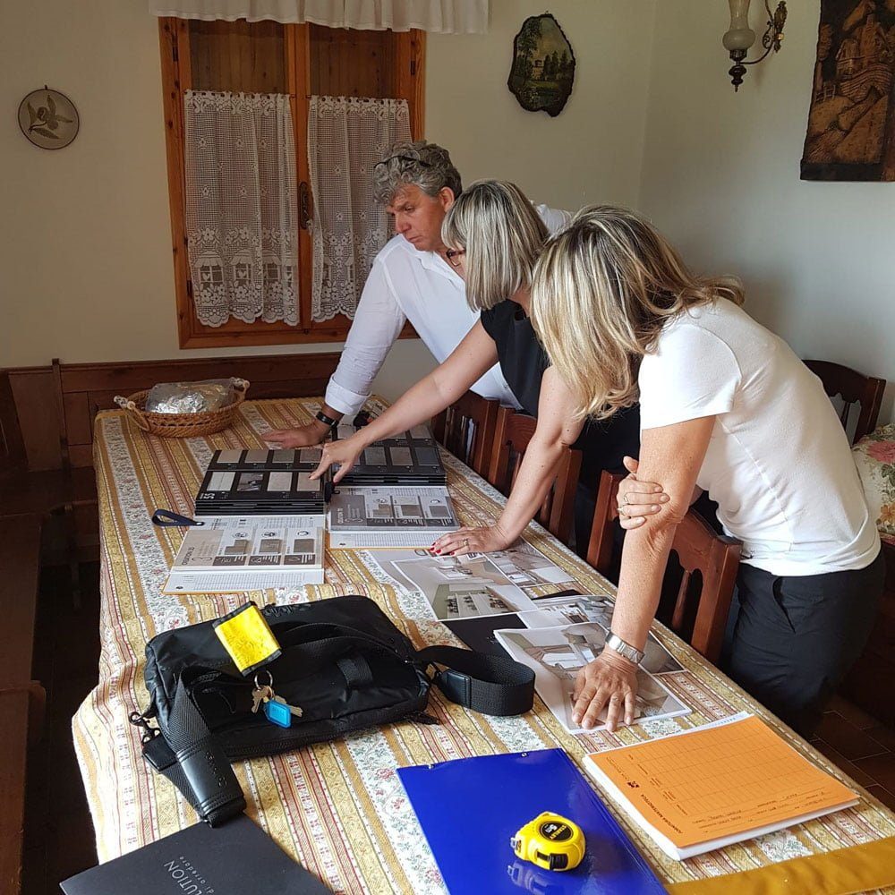 Sopralluogo tecnico per il tuo progetto di interior design e arredamento su misura
