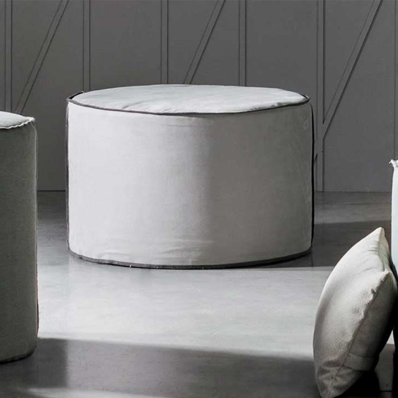 Pouf Thubo tessuto grigio interior design casa evolution