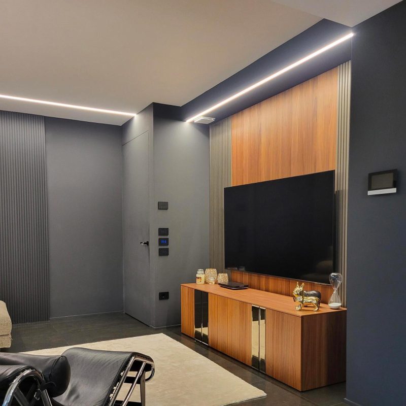 Urban Home Decor in a Bold Contemporary Style